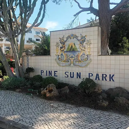Sunny Retreat Pine Sun Park 阿尔布费拉